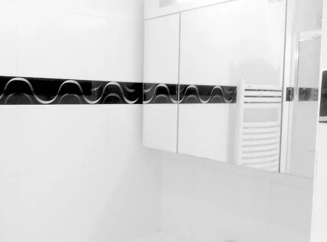 شقة Visite Languedoc Roussillon بيربينيو